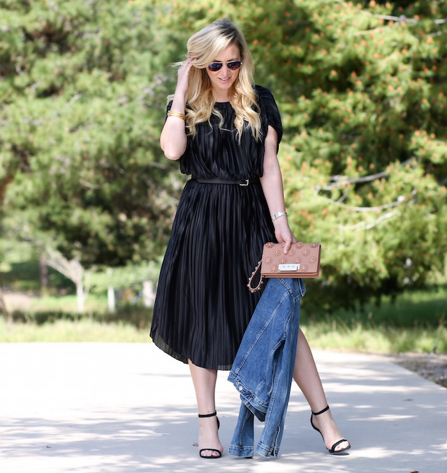 Orange County fashion blogger Nikki Prendergast of My Style Diaries in the perfect date night dress from Banana Republic.