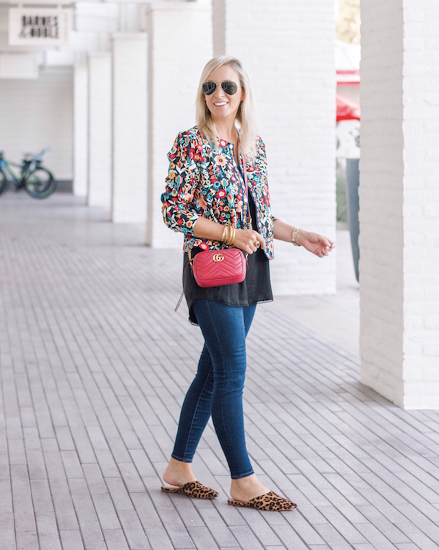 Madewell high rise denim, leopard mules, and a $20 printed jacket for fall | My Style Diaries blogger Nikki Prendergast