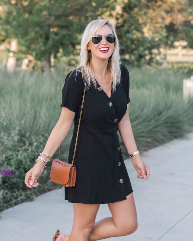 My Style Diaries blogger Nikki Prendergast in Moon River dress and Madewell leopard mules